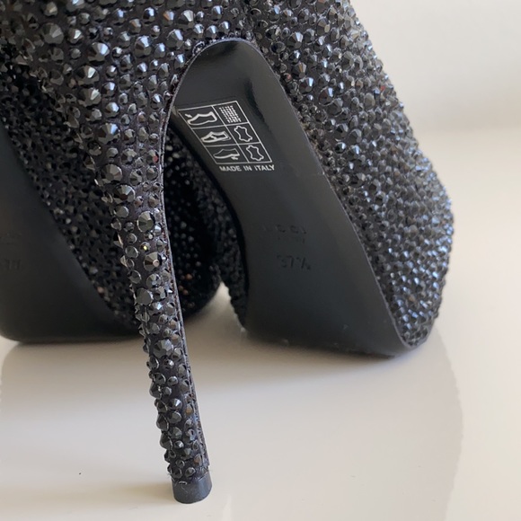 Gucci Black Etoile Sofia High Heel Platform. - Picture 4 of 13